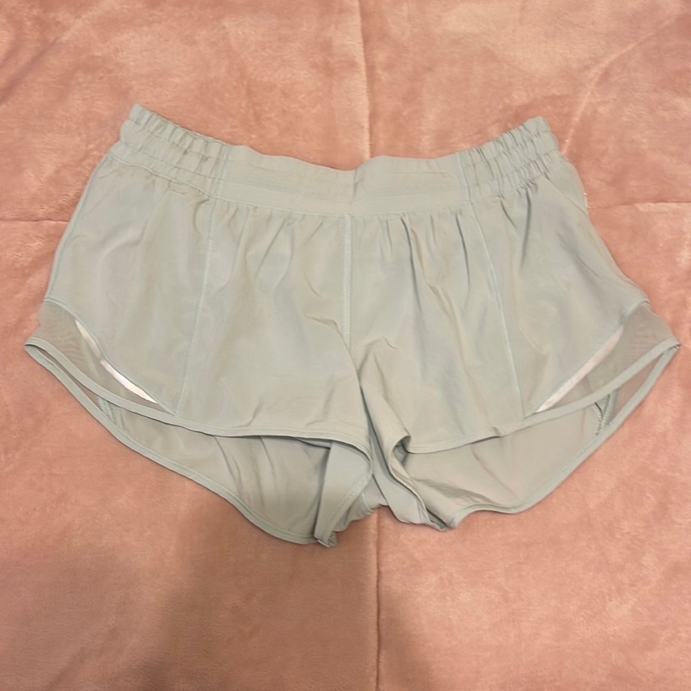 Lululemon Hotty Hot shorts